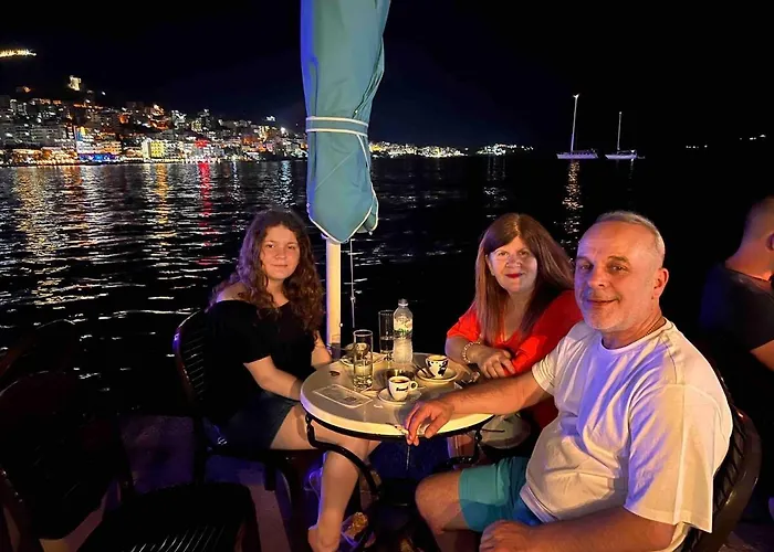 Appartement One Bedroom In Next To The Sea *