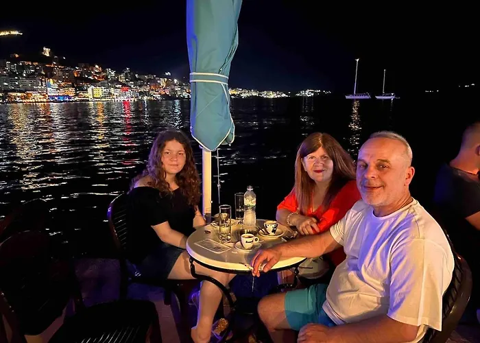 One Bedroom In Next To The Sea 아파트 Sarandë