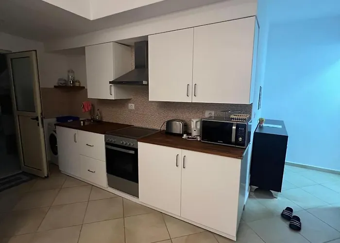 One Bedroom In Next To The Sea * Sarandë